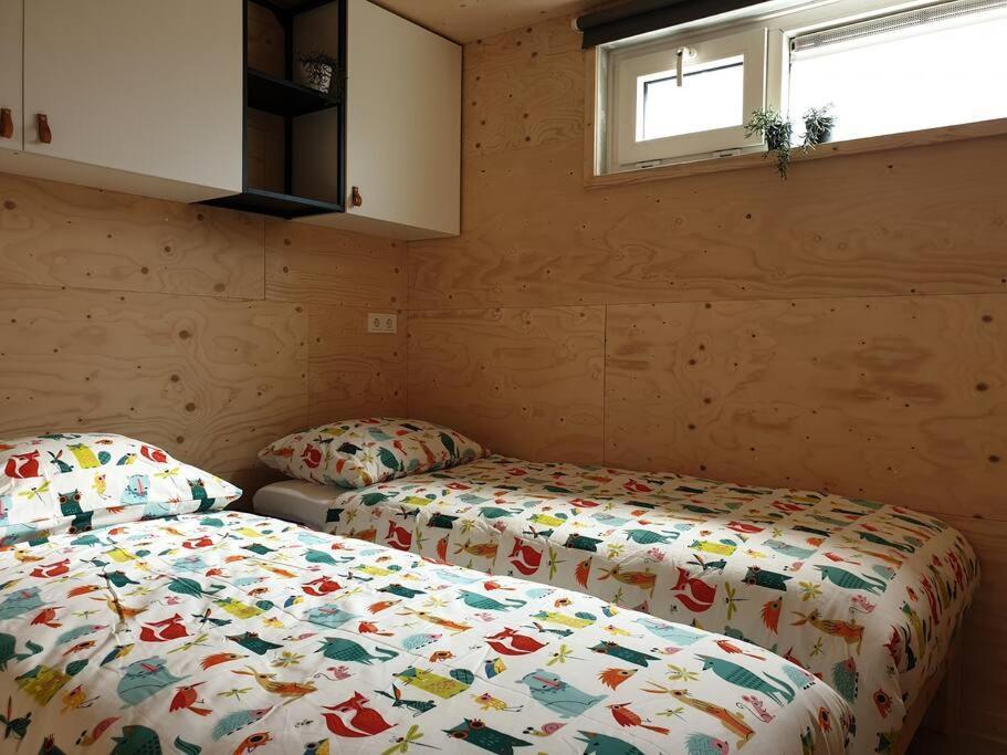 Luxe, sfeervol en ruimtelijk tiny house in het pittoreske Biggekerke Buitenkant foto