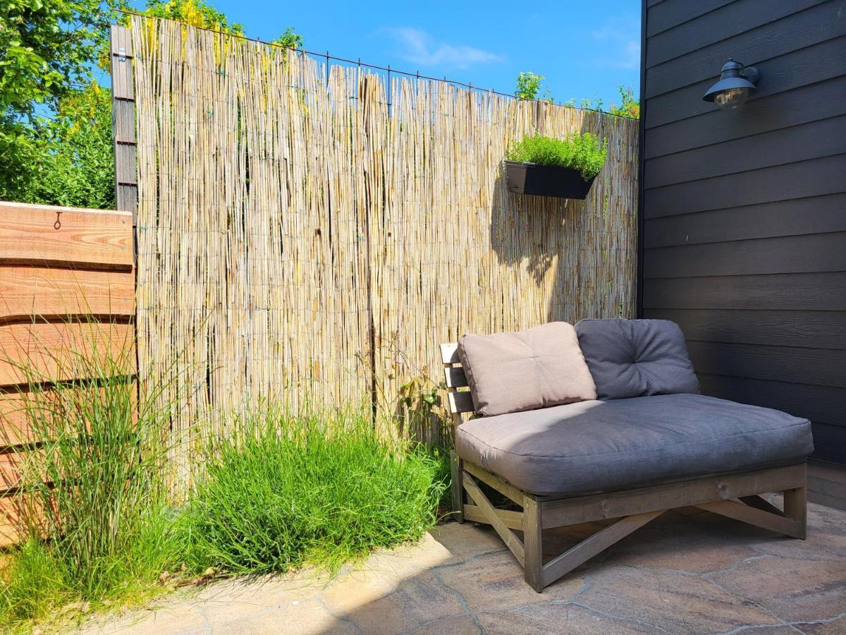 Luxe, sfeervol en ruimtelijk tiny house in het pittoreske Biggekerke Buitenkant foto