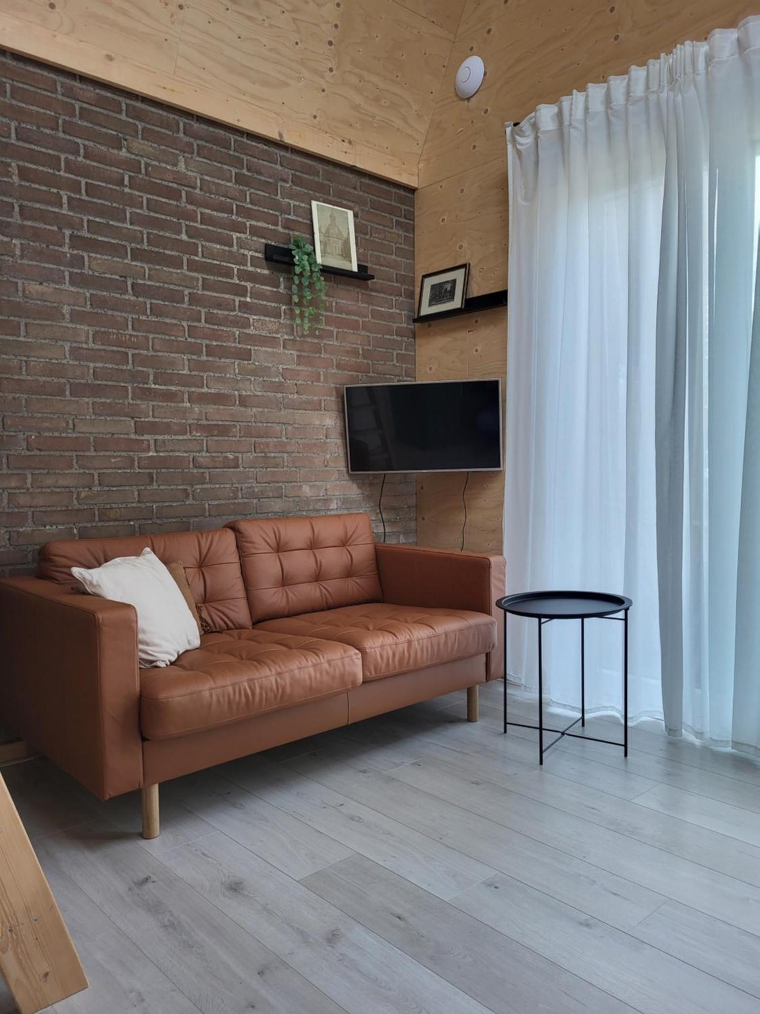 Luxe, sfeervol en ruimtelijk tiny house in het pittoreske Biggekerke Buitenkant foto