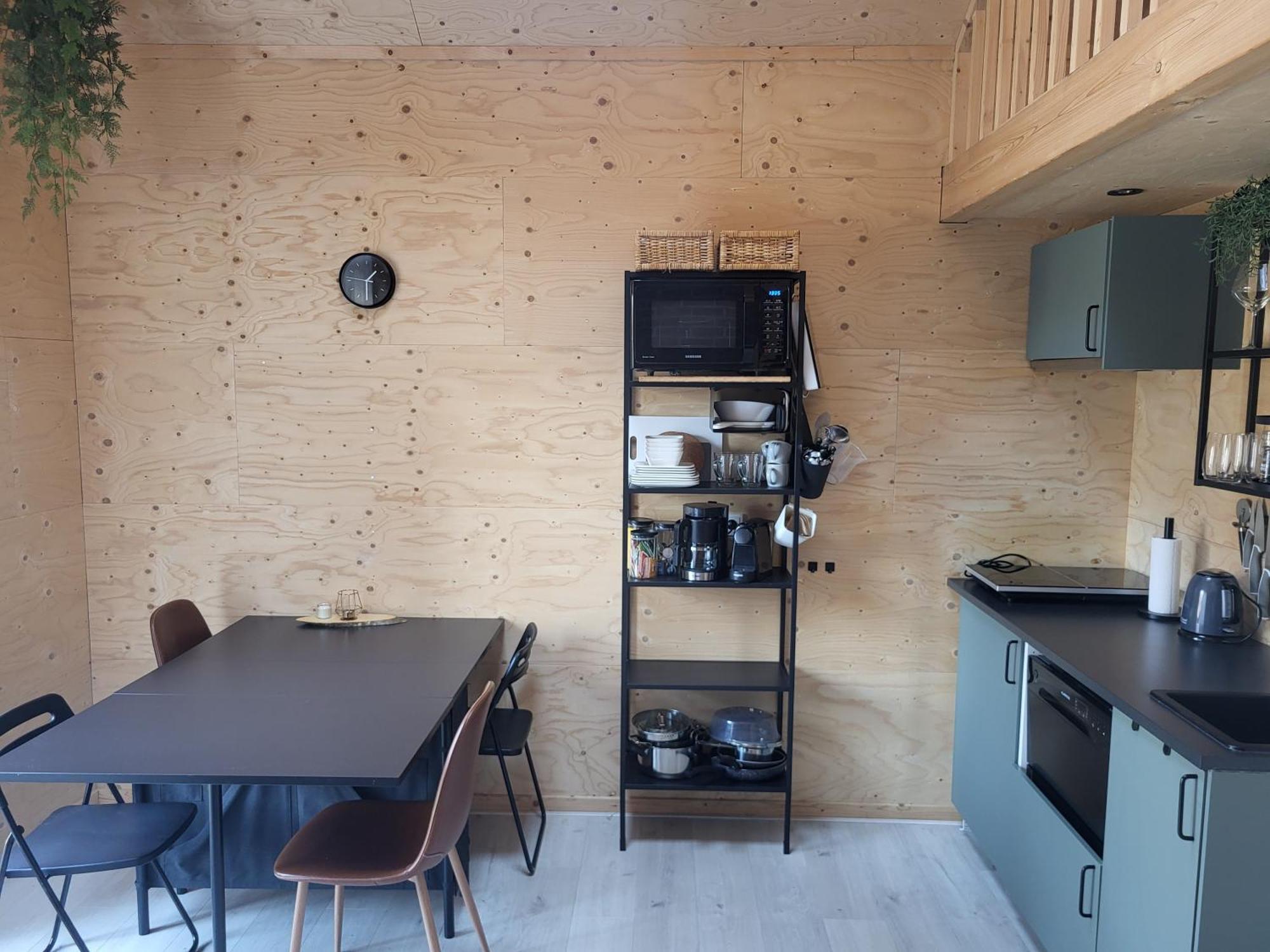 Luxe, sfeervol en ruimtelijk tiny house in het pittoreske Biggekerke Buitenkant foto