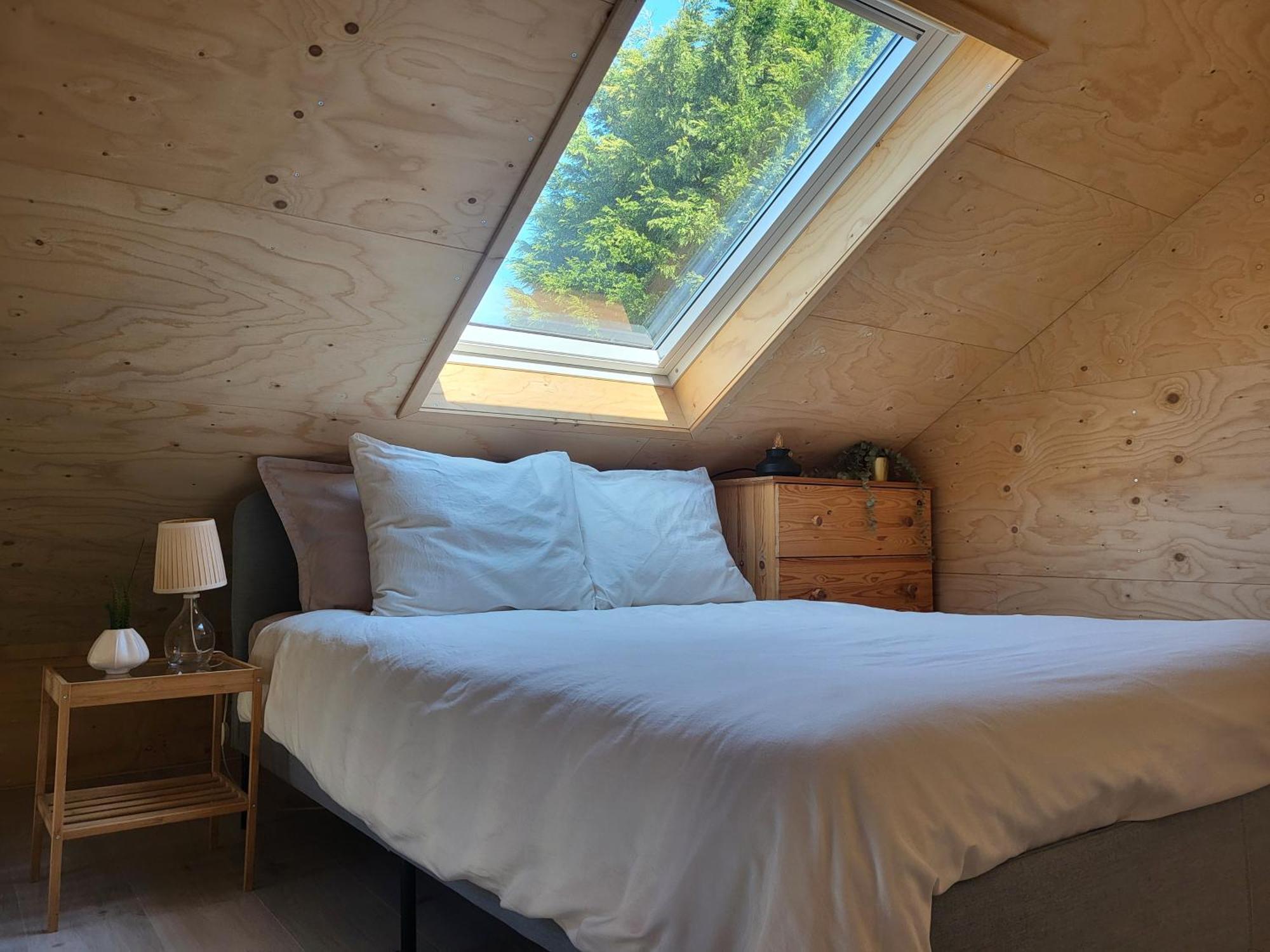 Luxe, sfeervol en ruimtelijk tiny house in het pittoreske Biggekerke Buitenkant foto