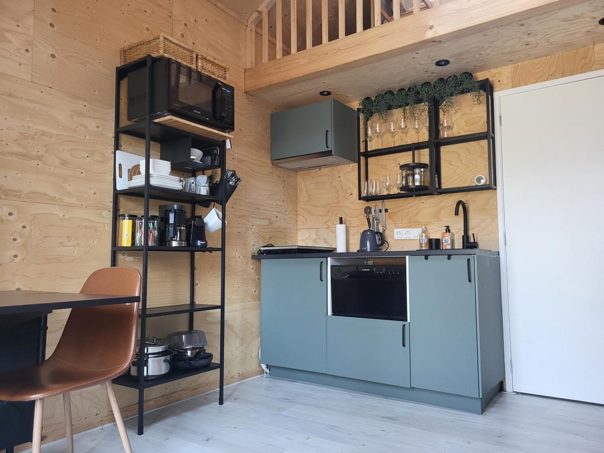 Luxe, sfeervol en ruimtelijk tiny house in het pittoreske Biggekerke Buitenkant foto